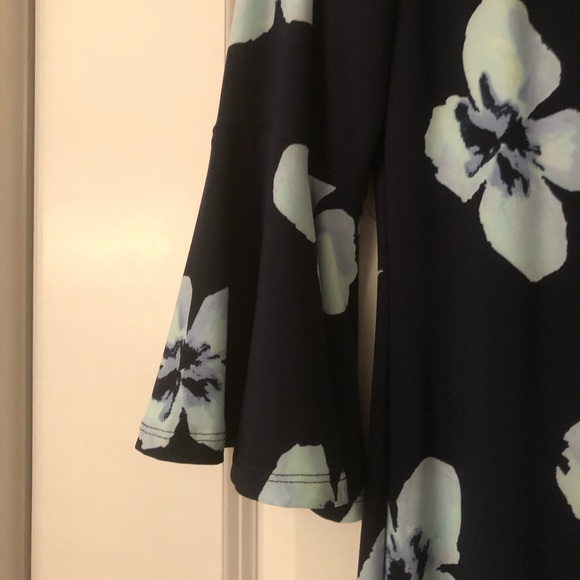 Flower print dress - Picture 3 of 5